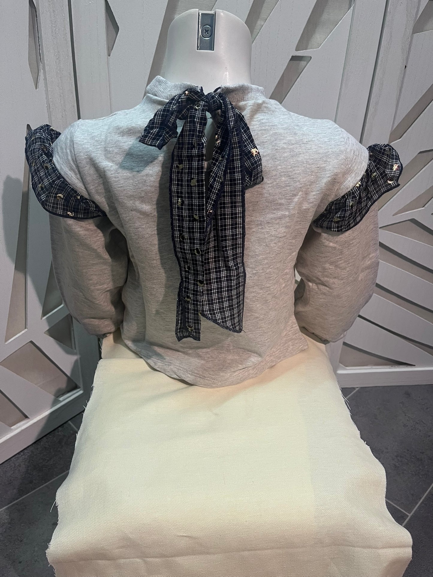 Louise Pullover
