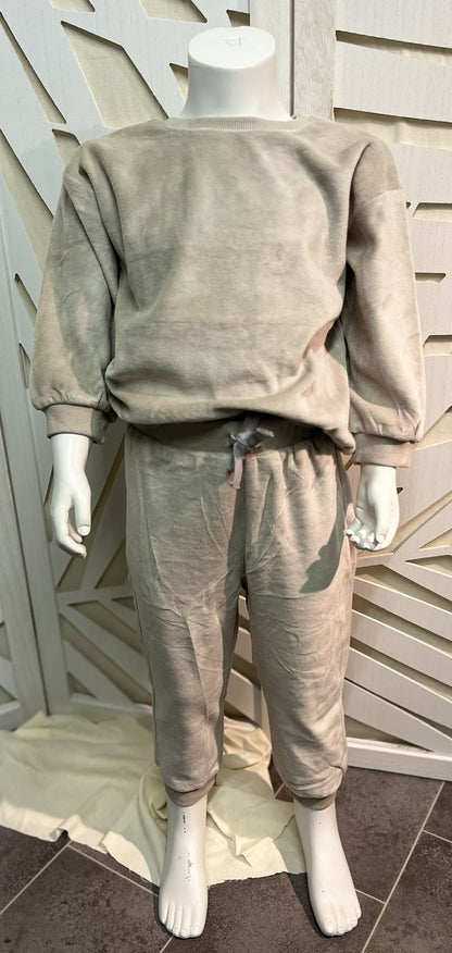 Conjunto Charlie